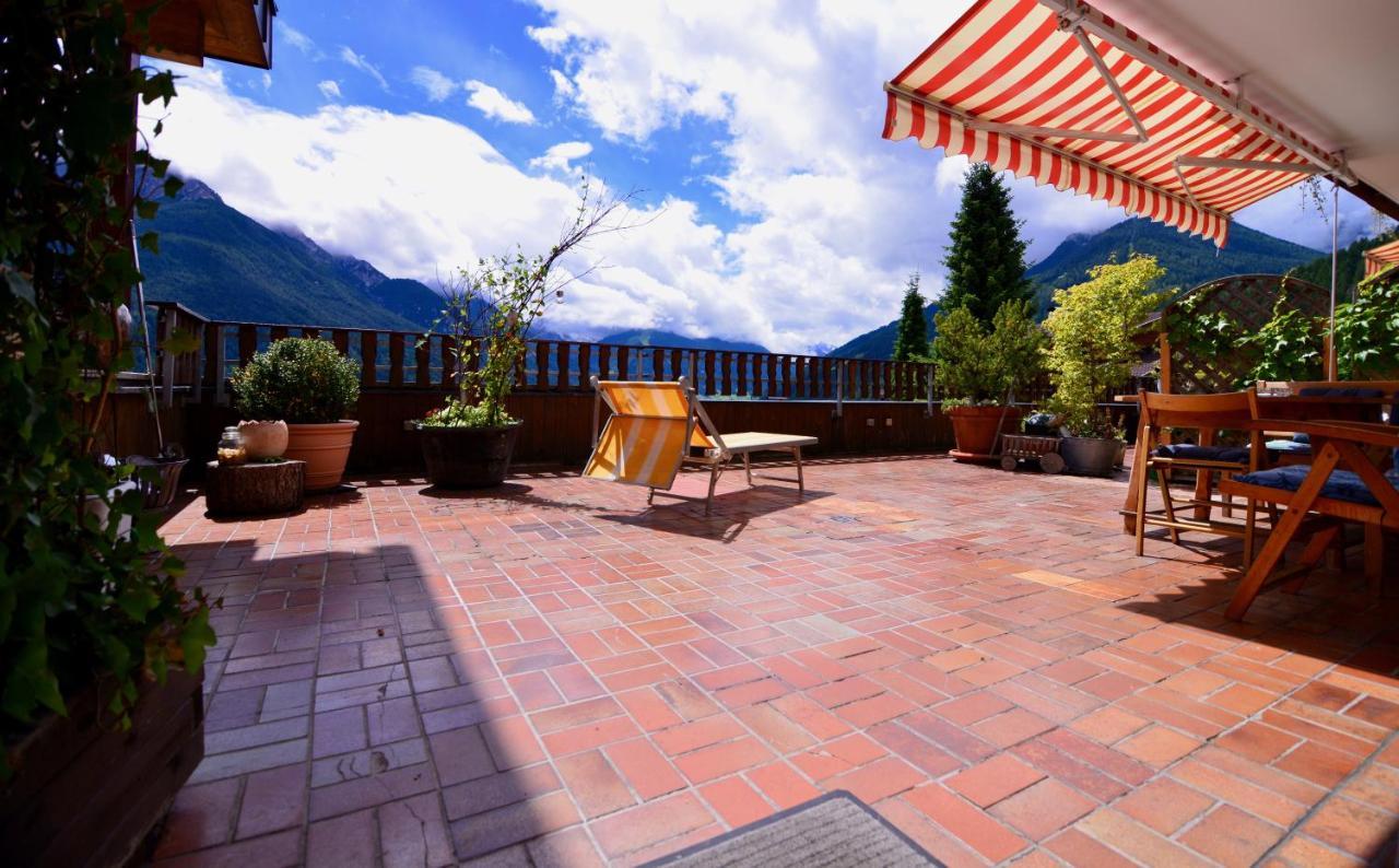 Landhaus Birgit Telfes im Stubai Esterno foto
